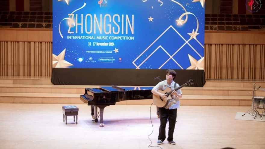 Vietnamese contestant makes debut at ZhongSin Music Competition gala